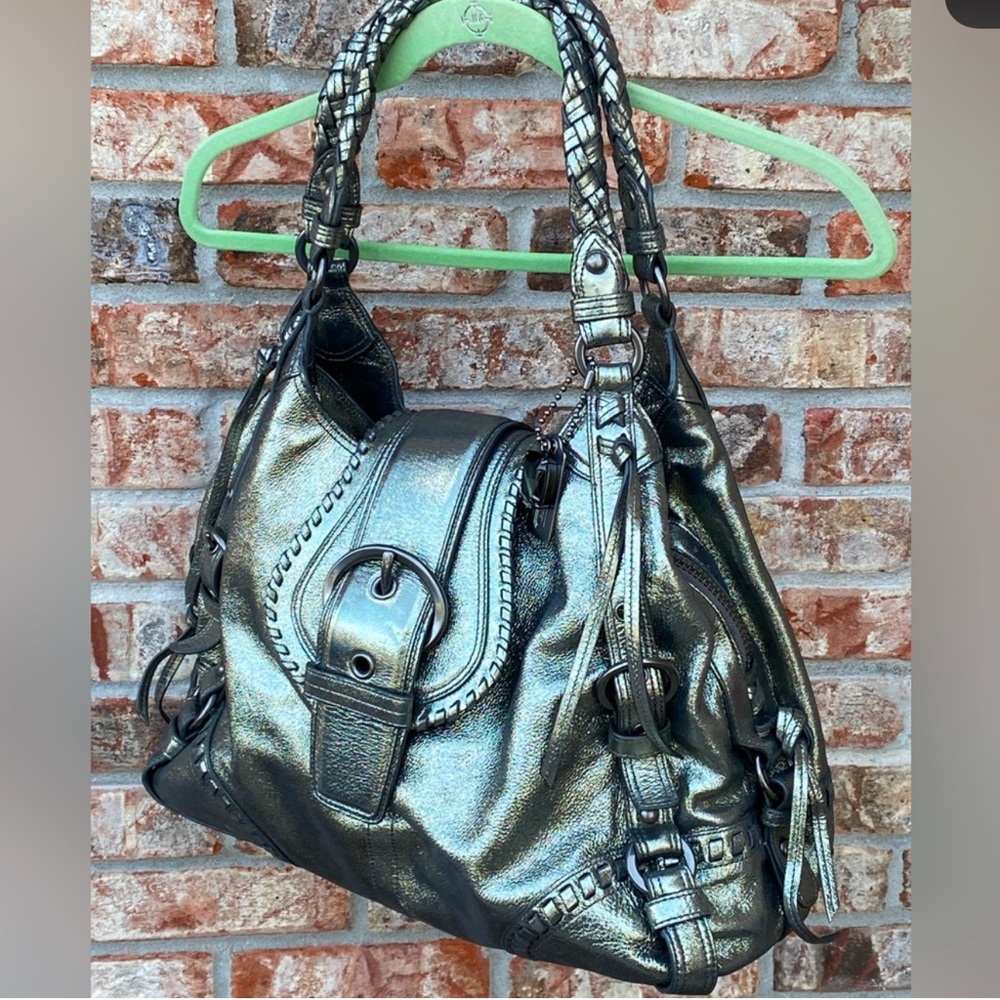 NEW Coach ANNIE Gunmetal Metallic Leather Shoulder Bag
14236 Hard to Find!